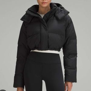 EUC Lululemon Black Wunder Puff Super-Cropped Jacket Size 8